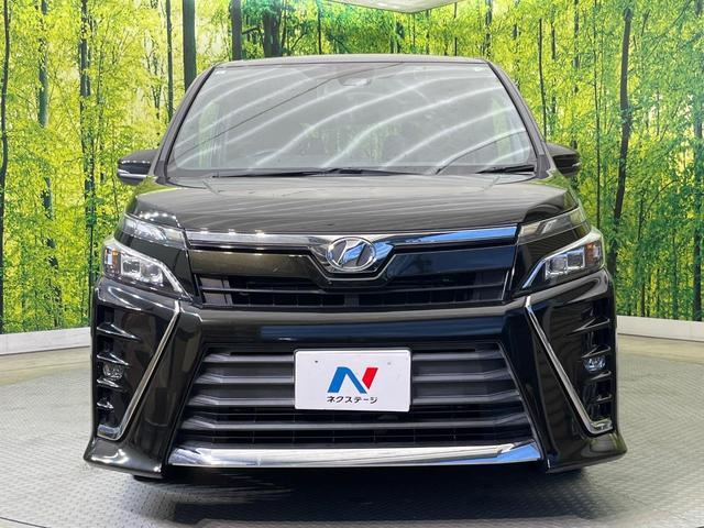 ヴォクシー ＺＳ　両側電動ドア　９型ナビ　後席モニター　バックカメラ　セーフティセンス　禁煙車　ドラレコ　スマートキー　ＬＥＤヘッド　ビルトインＥＴＣ　クルコン　純正１６インチアルミ　オートハイビーム　オートライト（15枚目）