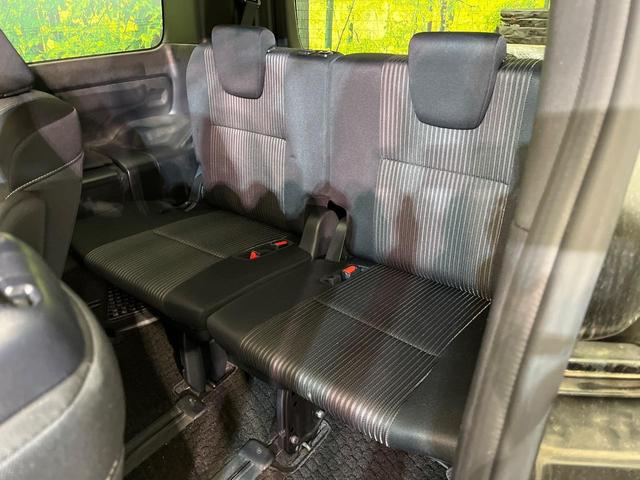 ヴォクシー ＺＳ　両側電動ドア　９型ナビ　後席モニター　バックカメラ　セーフティセンス　禁煙車　ドラレコ　スマートキー　ＬＥＤヘッド　ビルトインＥＴＣ　クルコン　純正１６インチアルミ　オートハイビーム　オートライト（42枚目）