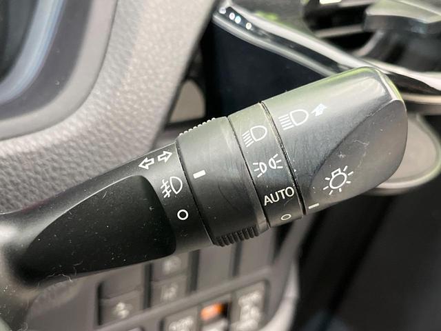 ヴォクシー ＺＳ　両側電動ドア　９型ナビ　後席モニター　バックカメラ　セーフティセンス　禁煙車　ドラレコ　スマートキー　ＬＥＤヘッド　ビルトインＥＴＣ　クルコン　純正１６インチアルミ　オートハイビーム　オートライト（59枚目）