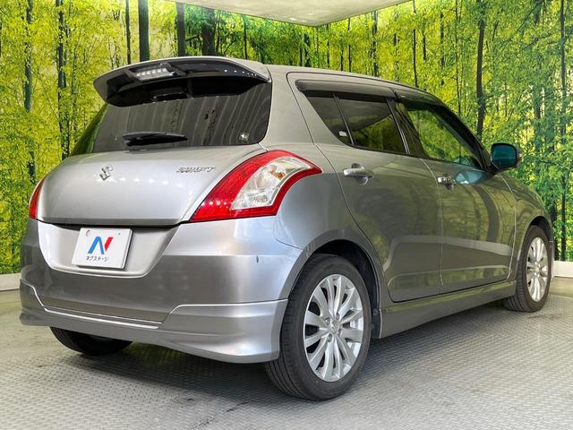 スイフト ＲＳ　ＭＴ車　禁煙車　スマートキー　ＥＴＣ　純正１６インチアルミ　オートライト　オートエアコン　ＣＤ再生　フォグライト　ドアバイザー（17枚目）