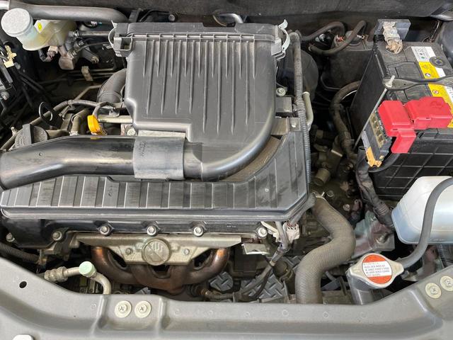 スイフト ＲＳ　ＭＴ車　禁煙車　スマートキー　ＥＴＣ　純正１６インチアルミ　オートライト　オートエアコン　ＣＤ再生　フォグライト　ドアバイザー（18枚目）