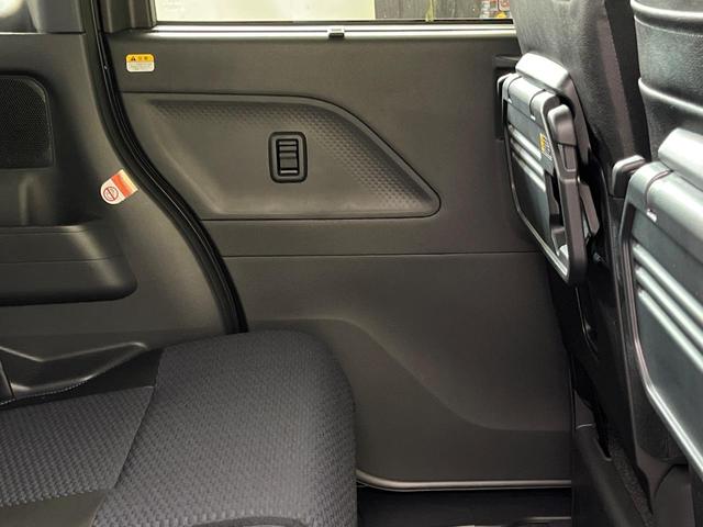タント カスタムＸ　両側電動ドア　バックカメラ　スマートアシスト　禁煙車　シートヒーター　ハーフレザーシート　ドラレコ　コーナーセンサー　ディスプレイオーディオ　スマートキー　ＬＥＤヘッド　ＥＴＣ　オートハイビーム（42枚目）