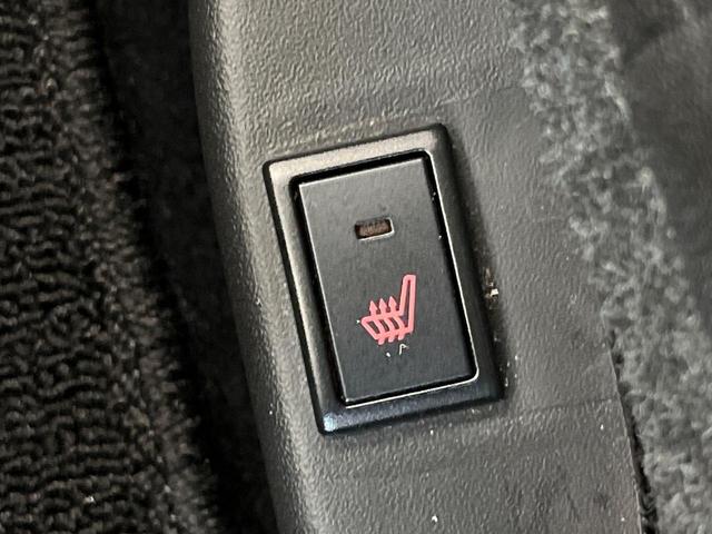 ソリオ ハイブリッドＭＺ　両側電動ドア　純正８型ナビ　セーフティサポート　アダプティブクルーズ　禁煙車　ドラレコ　シートヒーター　コーナーセンサー　スマートキー　ＬＥＤヘッド　ＥＴＣ　車線逸脱警報　オートハイビーム（6枚目）