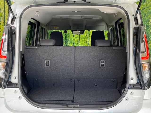 ソリオ ハイブリッドＭＺ　両側電動ドア　純正８型ナビ　セーフティサポート　アダプティブクルーズ　禁煙車　ドラレコ　シートヒーター　コーナーセンサー　スマートキー　ＬＥＤヘッド　ＥＴＣ　車線逸脱警報　オートハイビーム（10枚目）