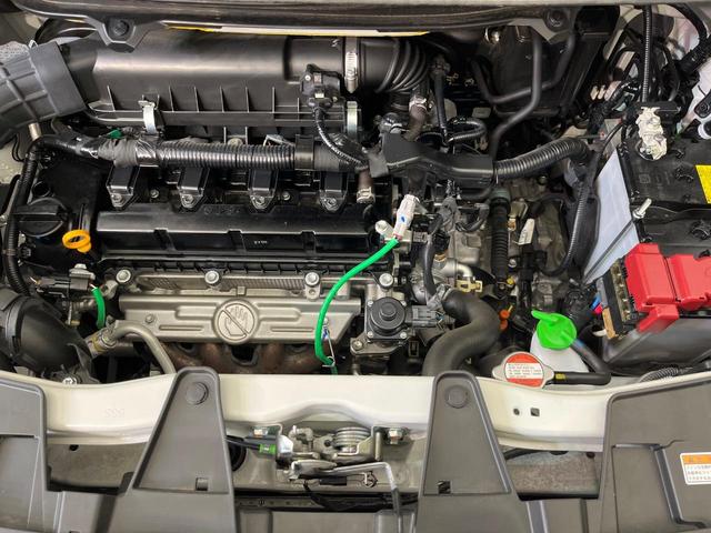 ソリオ ハイブリッドＭＺ　両側電動ドア　純正８型ナビ　セーフティサポート　アダプティブクルーズ　禁煙車　ドラレコ　シートヒーター　コーナーセンサー　スマートキー　ＬＥＤヘッド　ＥＴＣ　車線逸脱警報　オートハイビーム（18枚目）