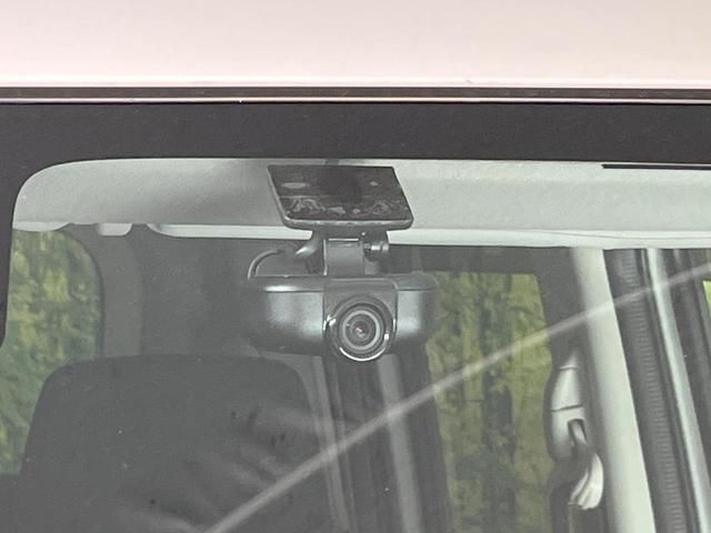 ソリオ ハイブリッドＭＺ　両側電動ドア　純正８型ナビ　セーフティサポート　アダプティブクルーズ　禁煙車　ドラレコ　シートヒーター　コーナーセンサー　スマートキー　ＬＥＤヘッド　ＥＴＣ　車線逸脱警報　オートハイビーム（31枚目）