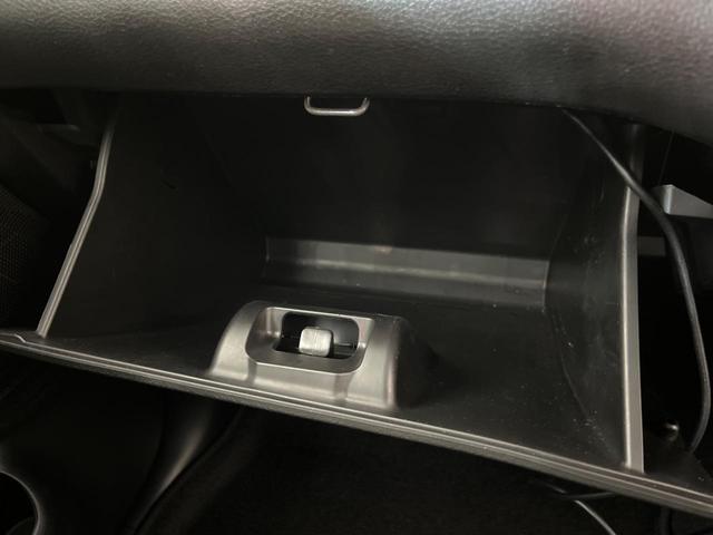 ソリオ ハイブリッドＭＺ　両側電動ドア　純正８型ナビ　セーフティサポート　アダプティブクルーズ　禁煙車　ドラレコ　シートヒーター　コーナーセンサー　スマートキー　ＬＥＤヘッド　ＥＴＣ　車線逸脱警報　オートハイビーム（58枚目）