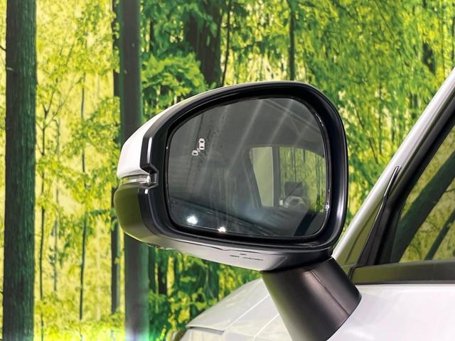 ヴェゼル ｅ：ＨＥＶ　Ｚ　登録済未使用車　純正９型ナビ　全周囲カメラ　ホンダセンシング　レーダークルーズ　電動リアゲート　ハーフレザーシート　シートヒーター　コーナーセンサー　スマートキー　ＬＥＤヘッド　ＥＴＣ２．０（30枚目）