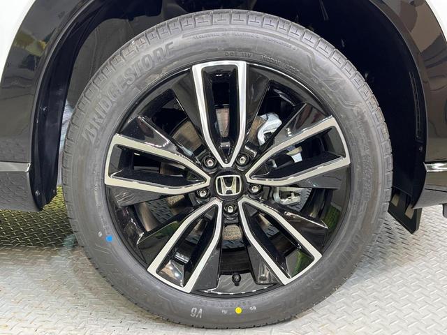 ヴェゼル ｅ：ＨＥＶ　Ｚ　登録済未使用車　純正９型ナビ　全周囲カメラ　ホンダセンシング　レーダークルーズ　電動リアゲート　ハーフレザーシート　シートヒーター　コーナーセンサー　スマートキー　ＬＥＤヘッド　ＥＴＣ２．０（36枚目）