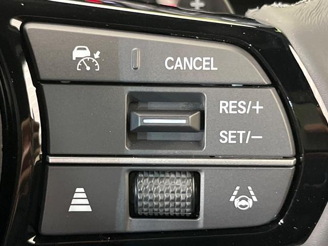 ステップワゴン スパーダ　両側電動ドア　純正１１型ナビ　バックカメラ　ホンダセンシング　レーダークルーズ　パワーバックドア　ハーフレザーシート　シートヒーター　コーナーセンサー　スマートキー　ＬＥＤヘッド　純正１６インチアルミ（6枚目）