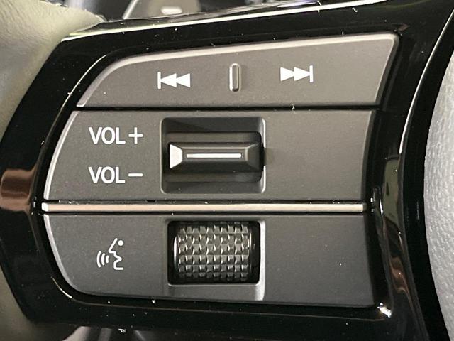 ステップワゴン スパーダ　両側電動ドア　純正１１型ナビ　バックカメラ　ホンダセンシング　レーダークルーズ　パワーバックドア　ハーフレザーシート　シートヒーター　コーナーセンサー　スマートキー　ＬＥＤヘッド　純正１６インチアルミ（48枚目）