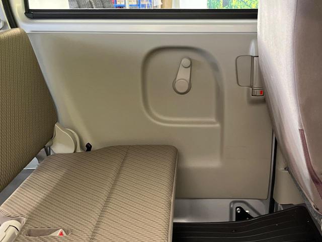 エブリイ ＰＣリミテッド　純正ＳＤナビ　バックカメラ　セーフティサポート　禁煙車　ドラレコ　コーナーセンサー　ＥＴＣ　オートマチックハイビーム　車線逸脱警報　オートライト　Ｂｌｕｅｔｏｏｔｈ　ＣＤ　ＤＶＤ再生　フルセグ（41枚目）