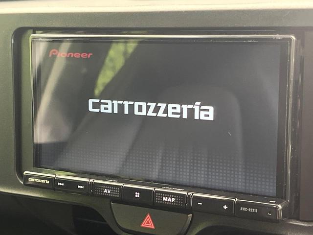 ヤリスクロス Ｘ　メモリーナビ　バックカメラ　セーフティセンス　レーダークルーズ　禁煙車　ドラレコ　レーンキープ　スマートキー　ＥＴＣ　オートマチックハイビーム　オートライト　Ｂｌｕｅｔｏｏｔｈ　フルセグ（3枚目）