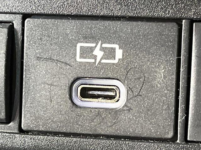 ヤリスクロス Ｘ　メモリーナビ　バックカメラ　セーフティセンス　レーダークルーズ　禁煙車　ドラレコ　レーンキープ　スマートキー　ＥＴＣ　オートマチックハイビーム　オートライト　Ｂｌｕｅｔｏｏｔｈ　フルセグ（32枚目）