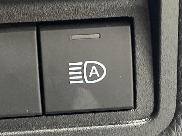 ヤリスクロス Ｘ　メモリーナビ　バックカメラ　セーフティセンス　レーダークルーズ　禁煙車　ドラレコ　レーンキープ　スマートキー　ＥＴＣ　オートマチックハイビーム　オートライト　Ｂｌｕｅｔｏｏｔｈ　フルセグ（33枚目）