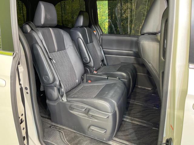 ノア ハイブリッドS-Z 両側電動ドア 純正10.5インチナビ 後席モニター 全周囲カメラ パワーバックドア シートヒーター デジタルインナーミラー セーフティセンス レーダークルーズ 禁煙車 ハーフレザーシート ドラレコ(9枚目)