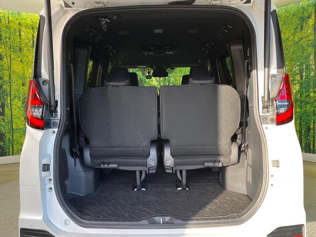 ノア ハイブリッドS-Z 両側電動ドア 純正10.5インチナビ 後席モニター 全周囲カメラ パワーバックドア シートヒーター デジタルインナーミラー セーフティセンス レーダークルーズ 禁煙車 ハーフレザーシート ドラレコ(11枚目)