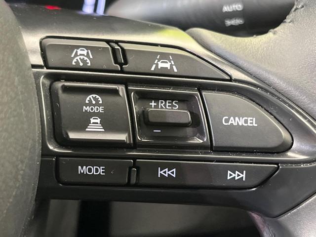 ヤリスクロス Ｇ　バックカメラ　セーフティセンス　レーダークルーズ　禁煙車　ドラレコ　コーナーセンサー　純正８インチディスプレイオーディオ　スマートキー　ＥＴＣ　オートハイビーム　車線逸脱警報　オートライト（5枚目）