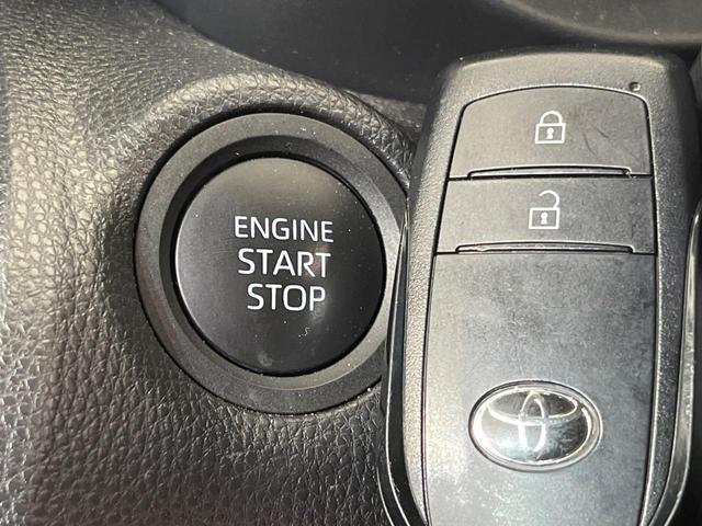 ヤリスクロス Ｇ　バックカメラ　セーフティセンス　レーダークルーズ　禁煙車　ドラレコ　コーナーセンサー　純正８インチディスプレイオーディオ　スマートキー　ＥＴＣ　オートハイビーム　車線逸脱警報　オートライト（6枚目）