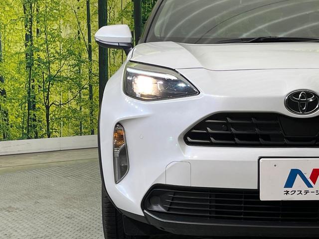 ヤリスクロス Ｇ　バックカメラ　セーフティセンス　レーダークルーズ　禁煙車　ドラレコ　コーナーセンサー　純正８インチディスプレイオーディオ　スマートキー　ＥＴＣ　オートハイビーム　車線逸脱警報　オートライト（12枚目）