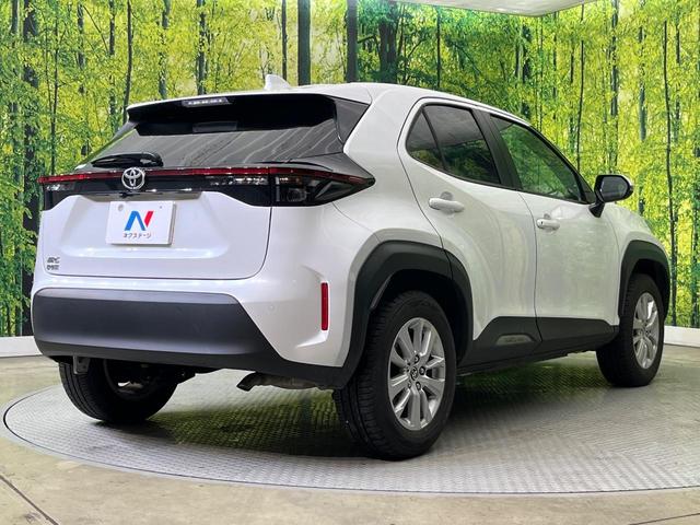 ヤリスクロス Ｇ　バックカメラ　セーフティセンス　レーダークルーズ　禁煙車　ドラレコ　コーナーセンサー　純正８インチディスプレイオーディオ　スマートキー　ＥＴＣ　オートハイビーム　車線逸脱警報　オートライト（17枚目）