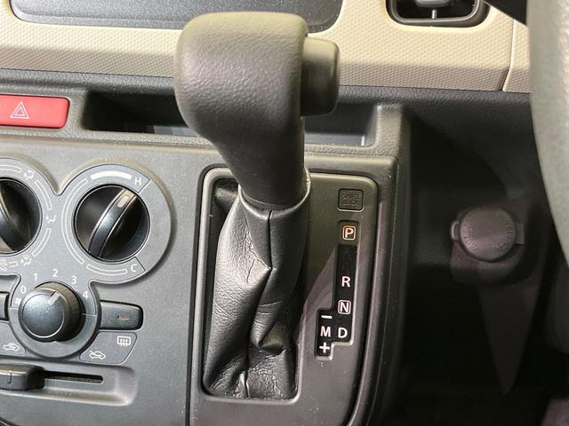 アルト Ｆ　禁煙車　オートギヤシフト　オーディオ　ＣＤ再生（3枚目）