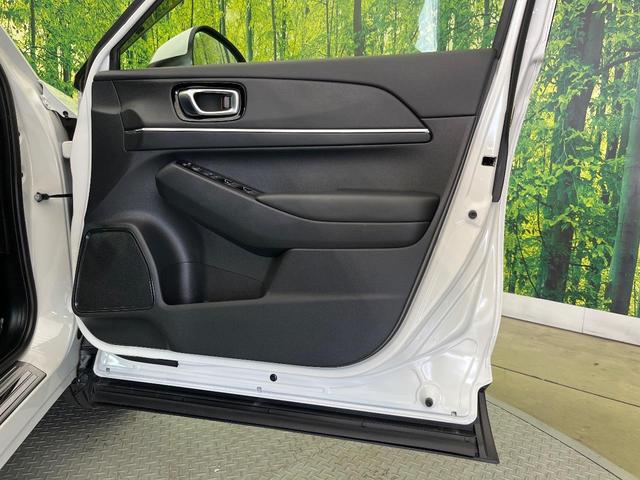 ヴェゼル e:HEV Z フルエアロ 純正9インチナビ 全周囲カメラ ホンダセンシング アダプティブクルーズ 禁煙車 電動リアゲート ハーフレザーシート シートヒーター ドラレコ コーナーセンサー スマートキー ETC(47枚目)