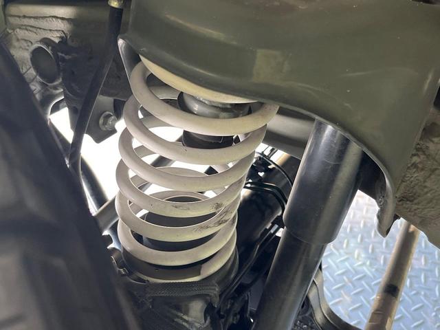 ジムニー XC 4WD ターボ 純正SDナビ バックカメラ スズキセーフティサポート 禁煙車 ドラレコ スマートキー LEDヘッド ビルトインETC クルコン オートハイビーム 車線逸脱警報 オートライト(20枚目)