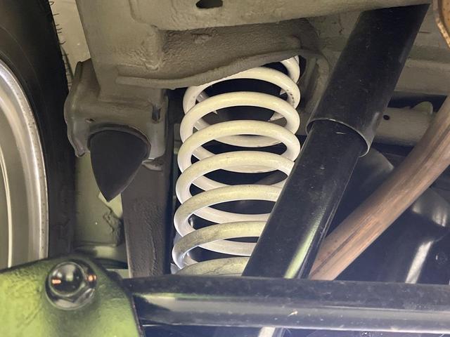 ジムニー XC 4WD ターボ 純正SDナビ バックカメラ スズキセーフティサポート 禁煙車 ドラレコ スマートキー LEDヘッド ビルトインETC クルコン オートハイビーム 車線逸脱警報 オートライト(21枚目)