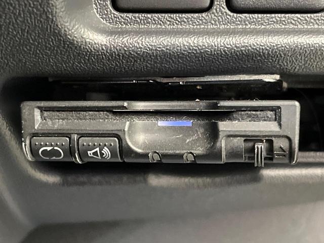 ハイエースバン ロングスーパーGL 4WD ディーゼル(軽油) 全周囲カメラ 100V電源 セーフティセンス 禁煙車 BIG-Xディスプレイオーディオ ドラレコ コーナーセンサー スマートキー LEDヘッド ETC オートハイビーム(7枚目)