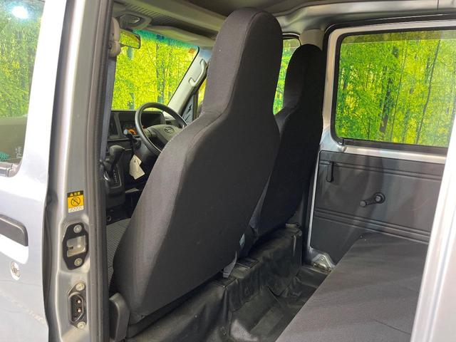 ハイゼットカーゴ ＤＸ　ＳＡＩＩＩ　ＳＤナビ　スマートアシスト　禁煙車　オートハイビーム　車線逸脱警報　Ｂｌｕｅｔｏｏｔｈ再生　アイドリングストップ（30枚目）