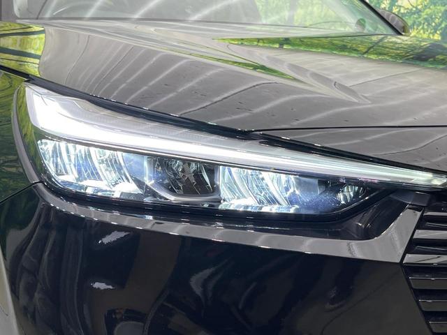 ヴェゼル ｅ：ＨＥＶ　Ｚ　全周囲カメラ　ホンダセンシング　アダプティブクルーズコントロール　禁煙車　電動リアゲート　ハーフレザーシート　ドラレコ　スマートキー　ＬＥＤヘッド　ＥＴＣ２．０　純正１８インチアルミ　オートハイビーム（12枚目）