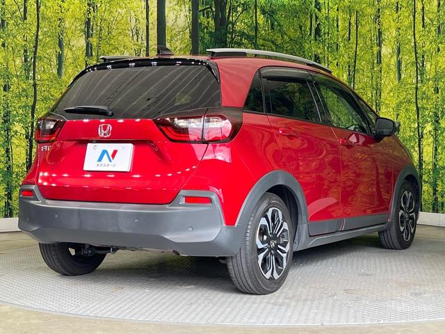 フィット クロスター　純正９インチＳＤナビ　フロント・バックカメラ　ホンダセンシング　アダプティブクルーズコントロール　禁煙車　ドラレコ　コーナーセンサー　レーンキープ　スマートキー　ＬＥＤヘッド　ルーフレール　ＥＴＣ（17枚目）