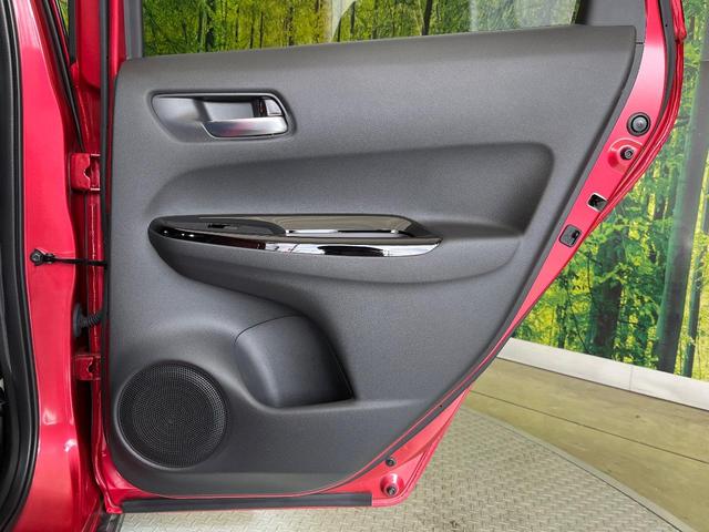 フィット クロスター　純正９インチＳＤナビ　フロント・バックカメラ　ホンダセンシング　アダプティブクルーズコントロール　禁煙車　ドラレコ　コーナーセンサー　レーンキープ　スマートキー　ＬＥＤヘッド　ルーフレール　ＥＴＣ（60枚目）