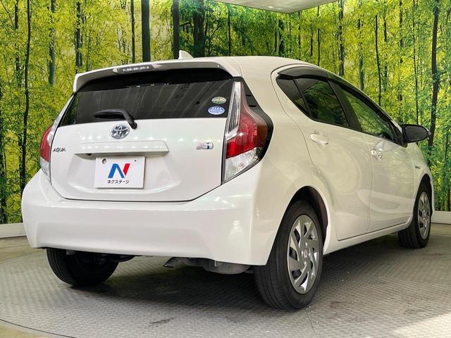 アクア Ｓ　純正ＳＤナビ　バックカメラ　禁煙車　スマートキー　ＥＴＣ　オートライト　オートエアコン　Ｂｌｕｅｔｏｏｔｈ　ＣＤ　ＤＶＤ再生（17枚目）