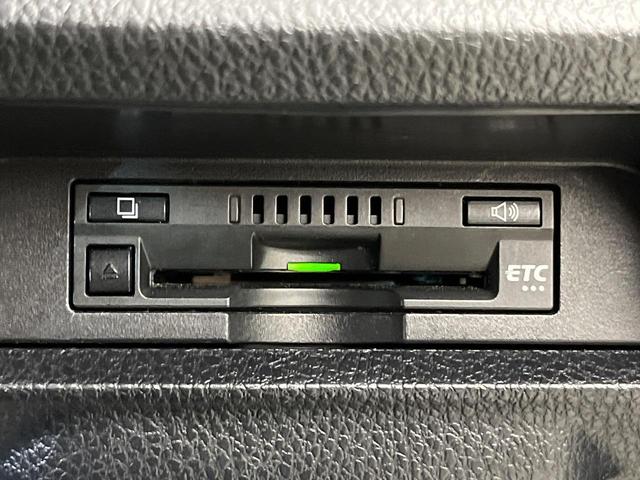 エスクァイア ハイブリッドＸｉ　電動スライドドア　純正ナビ　バックカメラ　セーフティセンス　禁煙車　シートヒーター　ドラレコ　スマートキー　ＬＥＤヘッド　ビルトインＥＴＣ　純正１５インチアルミ　オートハイビーム　オートライト（52枚目）