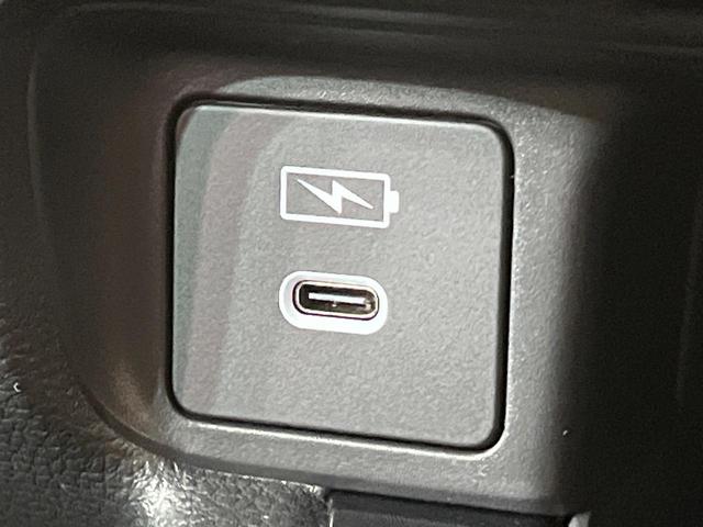 ヴェゼル ｅ：ＨＥＶ　Ｚ　登録済未使用車　純正９型ナビ　全周囲カメラ　ホンダセンシング　アダプティブクルーズ　電動リアゲート　ハーフレザーシート　シートヒーター　ドラレコ　コーナーセンサー　スマートキー　ＬＥＤヘッド　ＥＴＣ（64枚目）