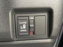 【パワースライドドア】スマートキーや運転席のスイッチでスライドドアの開閉が可能♪電動だから力を入れてドアを開ける必要が無く、小さいお子様でも、重い荷物を持っている時もラクに開け閉めできます♪