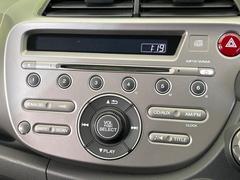 お好きな音楽を車内でお楽しみいただけます♪スピーカー交換・ウーハー追加などの音質向上や、最新ナビ・後席モニター等の取り付けも是非ご相談ください！ 3