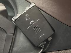 【ＥＴＣ】高速道路の料金所をストレスなく通過！話題のスポットやサービスエリアに多い「スマートIntercooler」利用時は必須のアイテムです。当店でセットアップを実施、ご納車当日からすぐにご利用いただけます！ 4