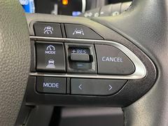 �ڥ졼�������롼������ȥ�����۹�®ƻϩ�Ǥ�Ĺ��Υ���Ԥ��ڤˡ�����ư��®�٤��ݤĥ��롼������ȥ����뤬�����ͷڸ������ƥ��Ϣ�Ȥ��������μ�ξ���Τ��Ƽִ֤��ݤĤ褦��®��Ĵ�ᤷ�Ƥ���ޤ����� 5