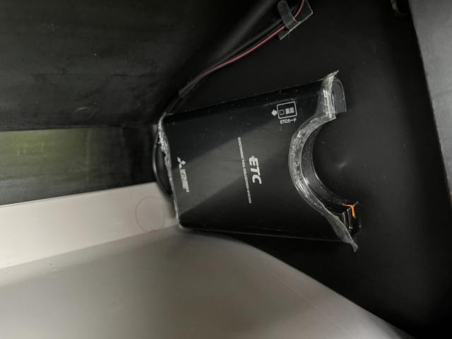 デイズ Ｊ　車検６年７月　電動格納ドアミラー　バックカメラ　セキュリティアラーム　プライバシーガラス　ＥＴＣ　パワーウインドウ　ベンチシート　光軸調整機能　社外ワンセグナビ（22枚目）