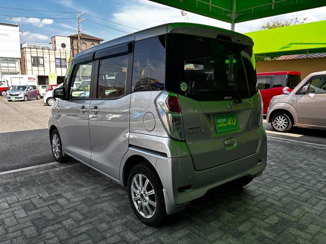 デイズルークス Ｘ　車検８年８月　片側電動スライドドア　衝突被害軽減ブレーキ　コーナーセンサー　スマートキー　ディスプレイオーディオ　社外アルミホイール　アイドリングストップ　電動格納ドアミラー（9枚目）