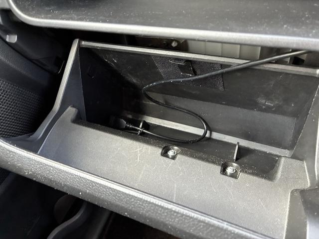 デイズルークス Ｘ　Ｖセレクション　車検２年　両側電動スライドドア　衝突被害軽減ブレーキ　スマートキー　アラウンドビューモニター　日産純正ナビゲーション　アイドリングストップ　ＥＴＣ　電動格納ドアミラー　横滑り防止機能（20枚目）