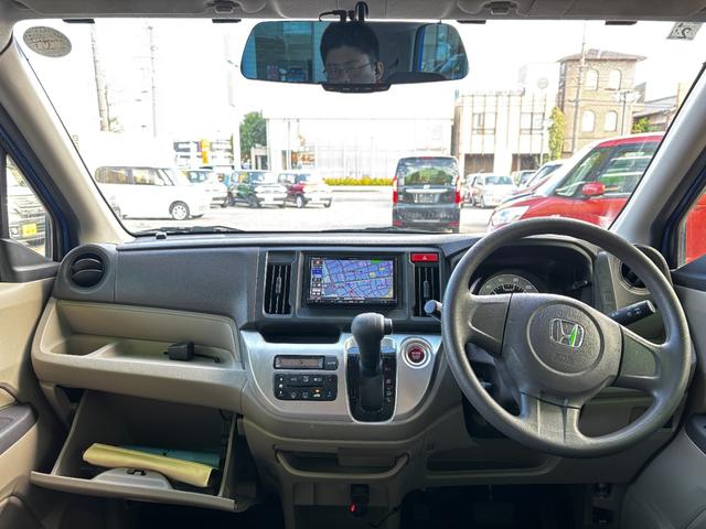 N-WGN G 車検2年 アイドリングストップ 電動格納ドアミラー パナソニックナビ ETC パワーウインドウ オートエアコン ベンチシート 横滑り防止機能 ドライブレコーダー 光軸調整機能 保証あり(12枚目)