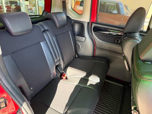 Ｎ－ＢＯＸカスタム ２トーンカラースタイル　Ｇ・ターボＬパッケージ　車検８年９月　両側電動スライドドア　シティブレーキシステム　アルミホイール　電動格納ドアミラー　クルーズコントロール　アイドリングストップ　Ｇａｔｈｅｒｓナビ　ＥＴＣ　ディスチャージヘッドライト（21枚目）