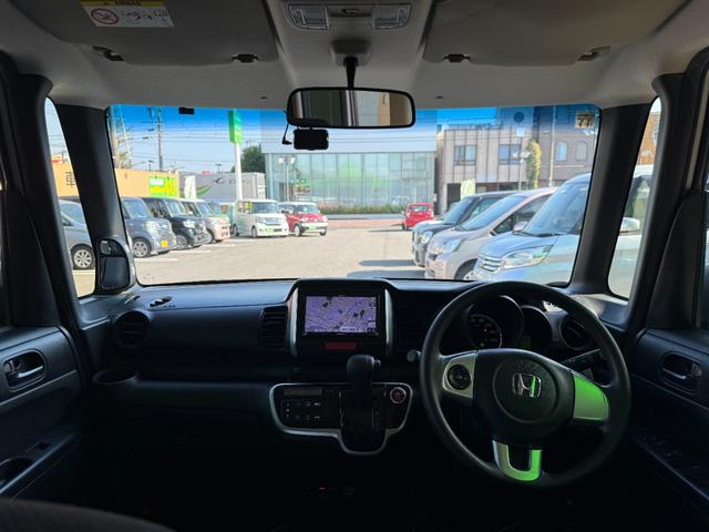 N-BOX G・Lパッケージ 車検2年 片側電動スライドドア 電動格納ドアミラー アイドリングストップ バックカメラ ETC セキュリティアラーム 横滑り防止機能 イクリプスナビ ベンチシート パワーウインドウ 保証あり(12枚目)