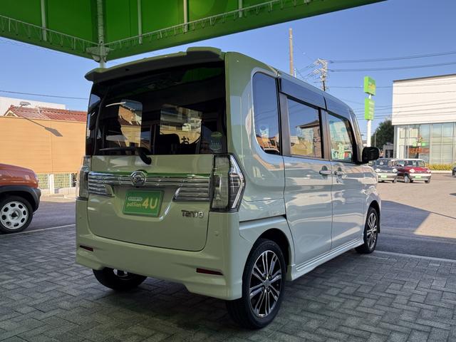 タント カスタムＲＳ　トップエディションＳＡＩＩＩ　車検８年１２月　両側電動スライドドア　衝突被害軽減ブレーキ　スマートキー　シートヒーター　アイドリングストップ　オートハイビーム　フルセグナビ　ＥＴＣ　電動格納ドアミラー　バックカメラ（8枚目）