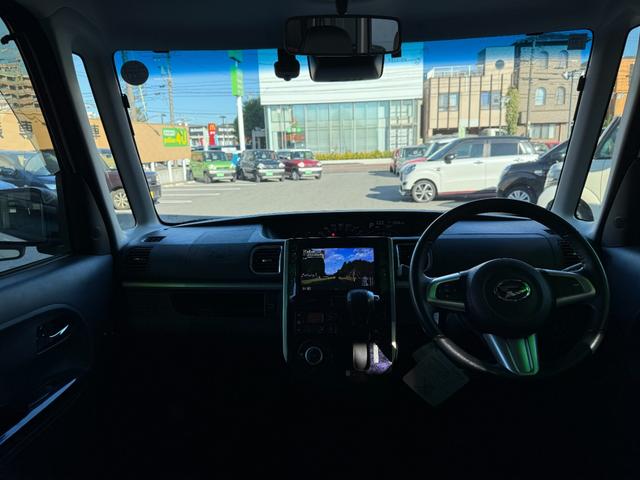 タント カスタムＲＳ　トップエディションＳＡＩＩＩ　車検８年１２月　両側電動スライドドア　衝突被害軽減ブレーキ　スマートキー　シートヒーター　アイドリングストップ　オートハイビーム　フルセグナビ　ＥＴＣ　電動格納ドアミラー　バックカメラ（12枚目）