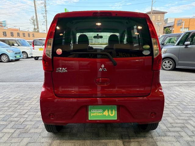 ｅＫワゴン Ｅ　車検２年　電動格納ドアミラー　パナソニックナビ　社外アルミホイール　ベンチシート　横滑り防止機能　シートヒーター　キーレスエントリー　パワーウインドウ　マニュアルエアコン　保証あり（9枚目）